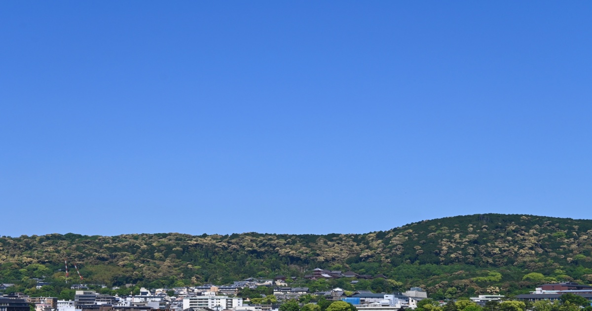 京都東山の山並み